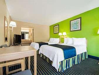 Days Inn By Wyndham Richmond Hill/Savannah Oda fotoğraf