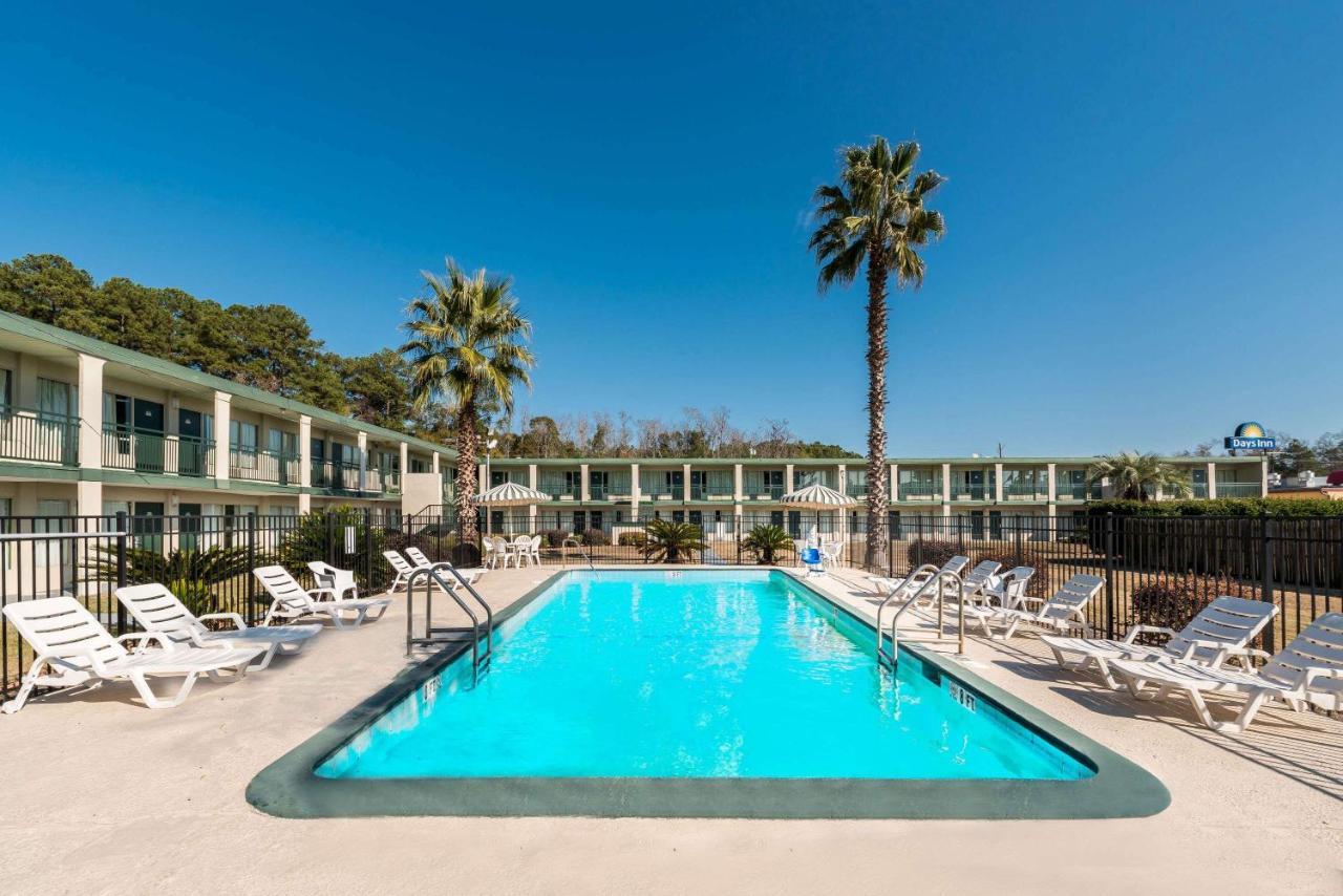 Days Inn By Wyndham Richmond Hill/Savannah Dış mekan fotoğraf
